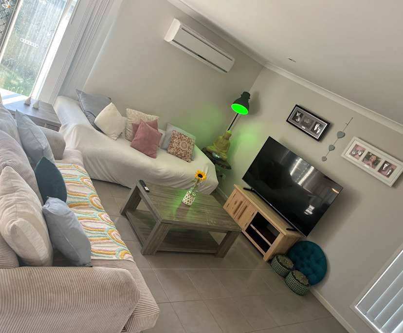 Unfurnished room with own bathroom