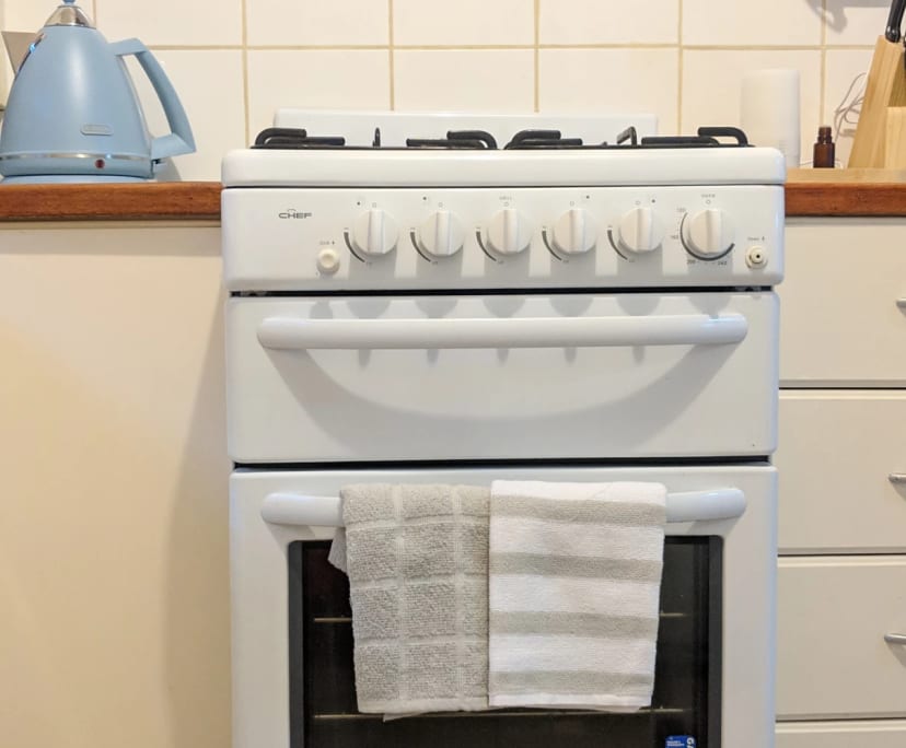 $500, Whole-property, 2 bathrooms, Mile End SA 5031