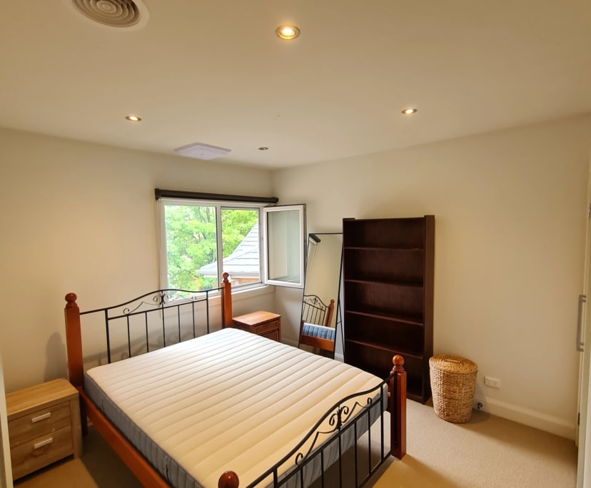 Unfurnished room in a share house