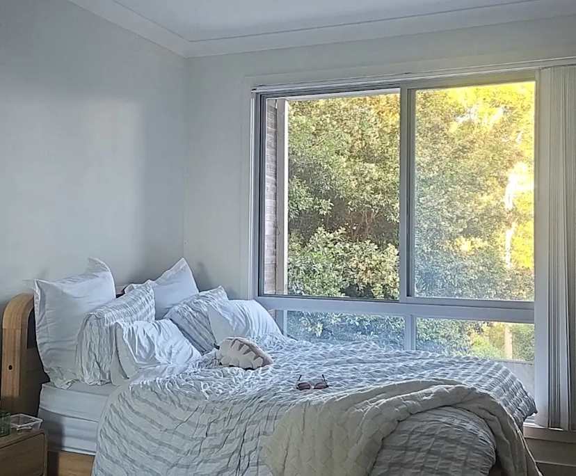 Unfurnished room in a share house