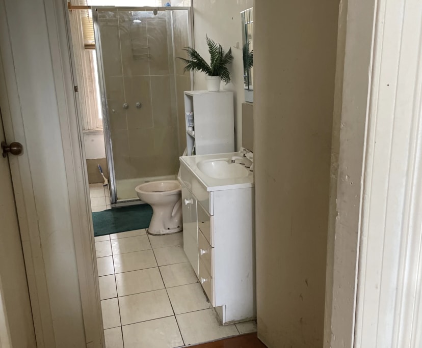$220, Share-house, 4 bathrooms, West Melbourne VIC 3003