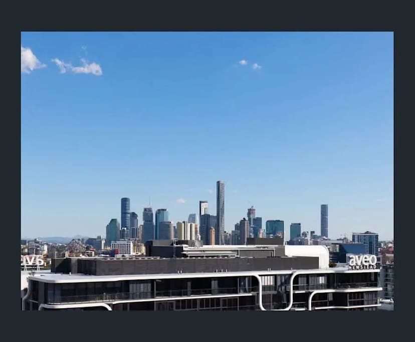 $500, Flatshare, 2 bathrooms, Newstead QLD 4006