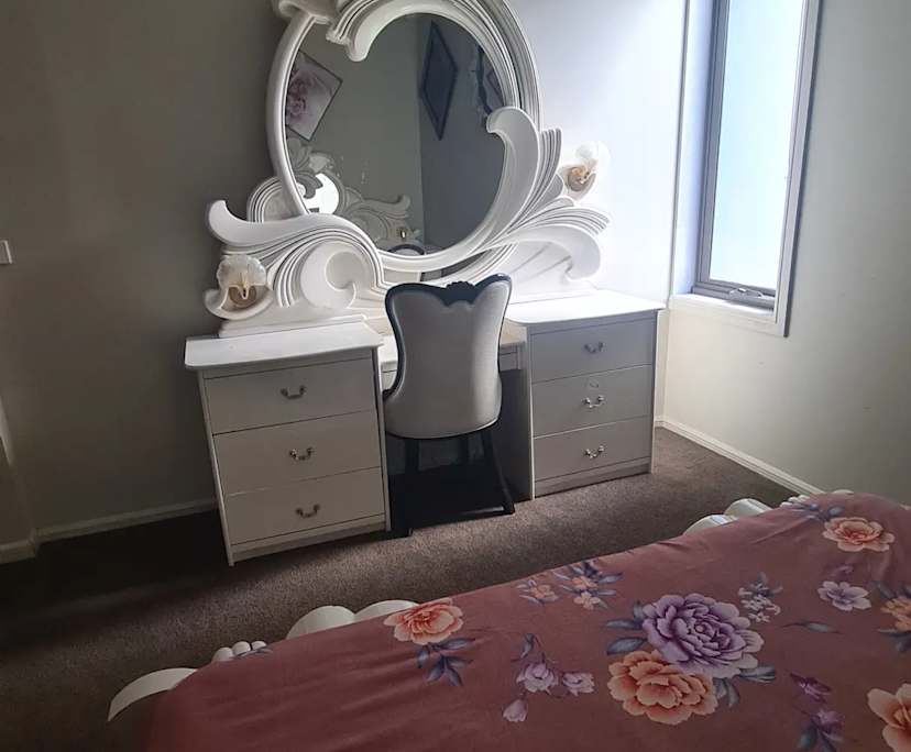 Furnished room in a share house