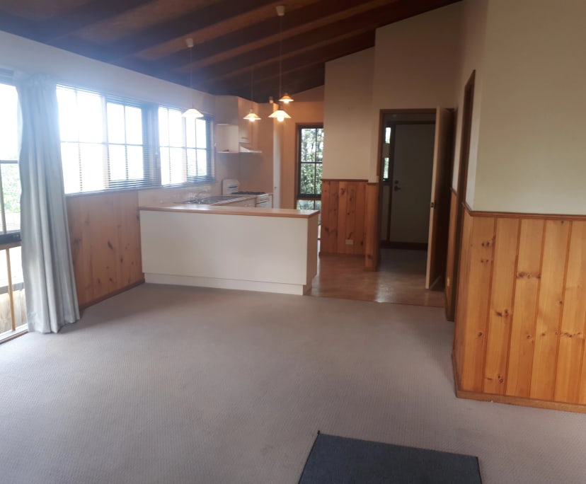 Granny Flat for Rent in Doncaster, Melbourne 345,...