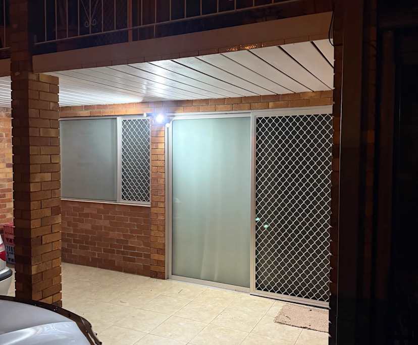 Room in a share house