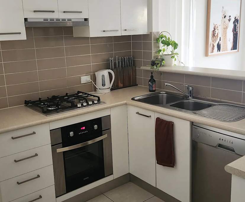 $285-350, Flatshare, 2 rooms, Runcorn QLD 4113, Runcorn QLD 4113