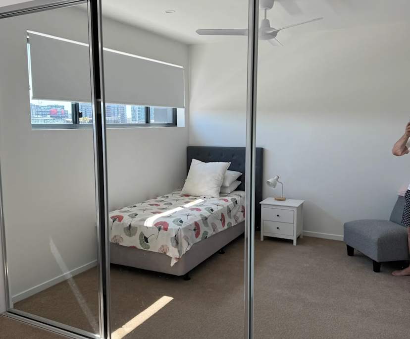 Furnished room with own bathroom