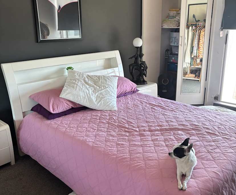 Furnished room with own bathroom