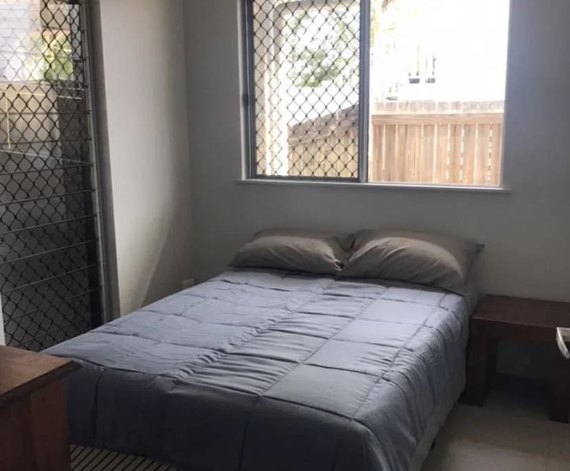 $320, Share-house, 4 bathrooms, Parramatta Park QLD 4870