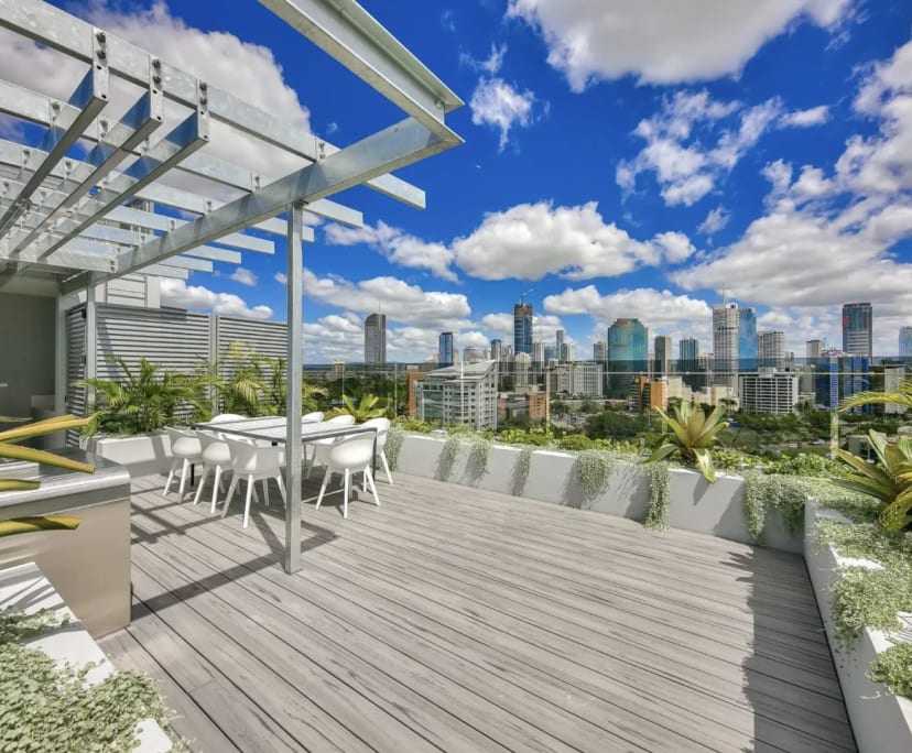 Room for Rent in Kangaroo Point, Brisbane 350, Fl...