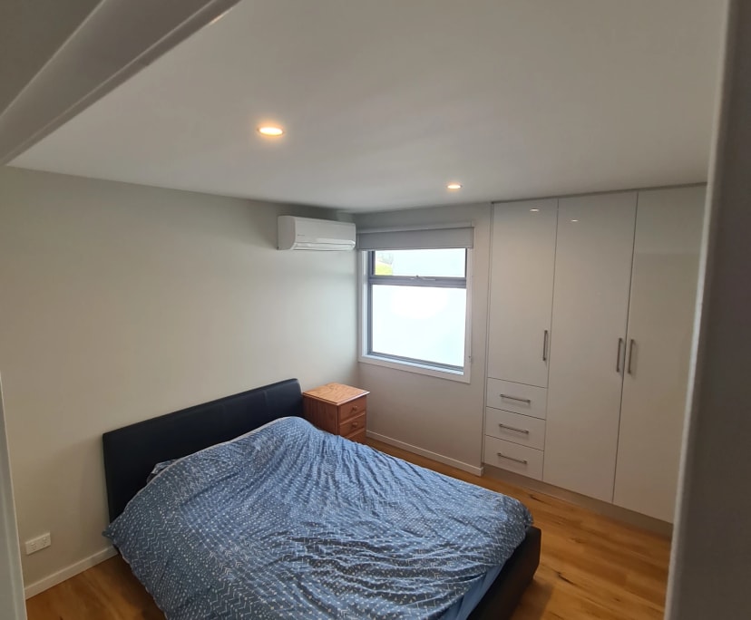 $325, Share-house, 3 bathrooms, Sunshine West VIC 3020