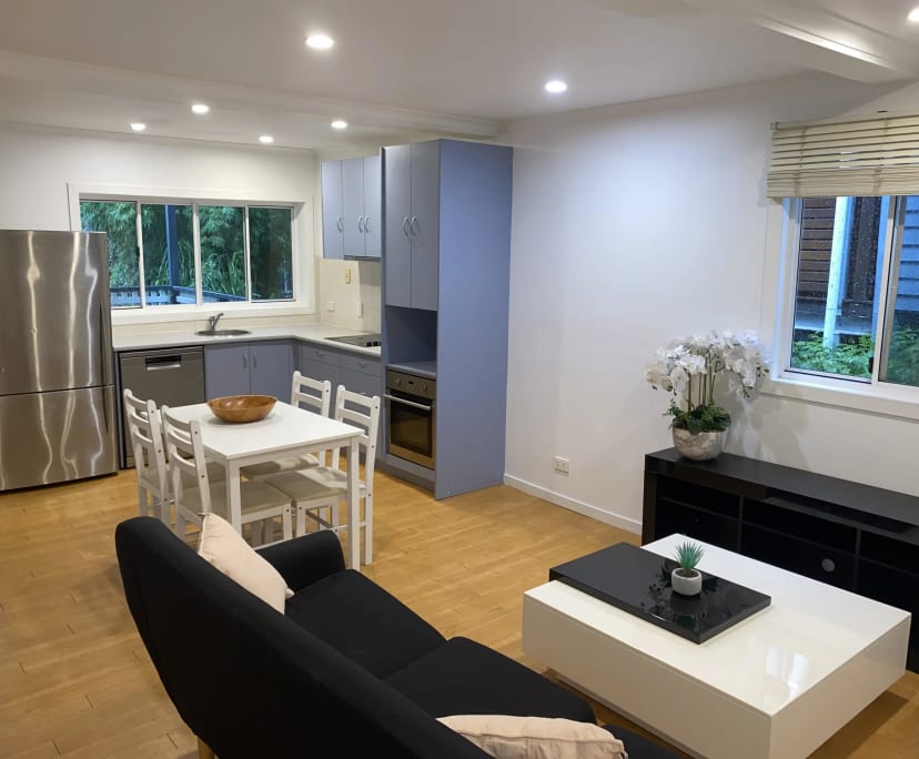 Furnished room in a flatshare