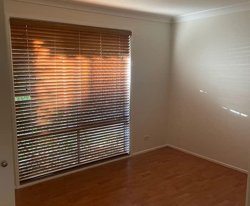 Unfurnished room in a share house