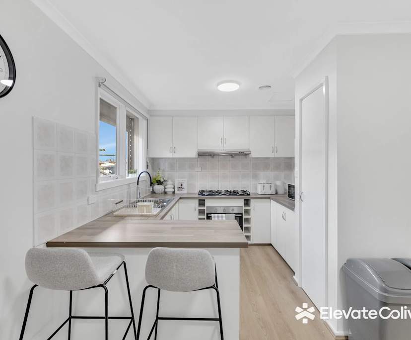 $350, Share-house, 6 bathrooms, Deer Park VIC 3023