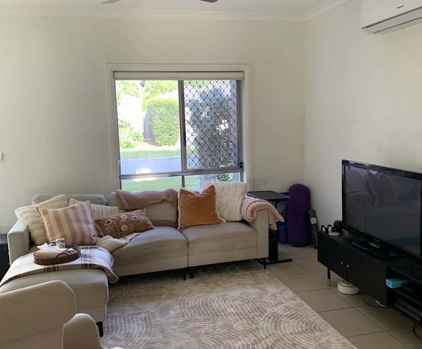 $270, Share-house, 3 bathrooms, Hope Island QLD 4212