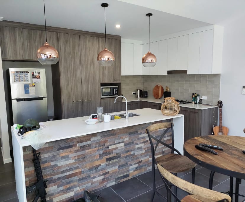 $300, Share-house, 3 bathrooms, Jubilee Pocket QLD 4802