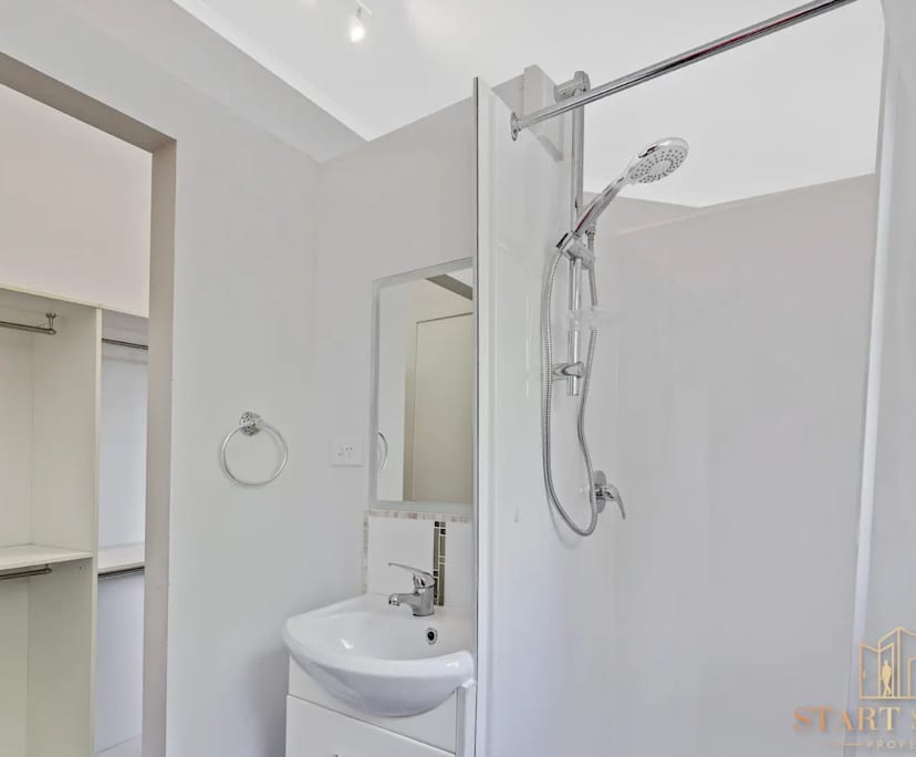 $385-400, Flatshare, 2 rooms, Nambour QLD 4560, Nambour QLD 4560