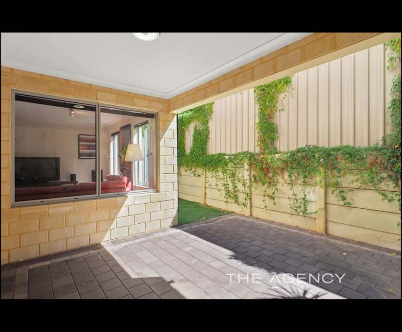 Unfurnished room with own bathroom