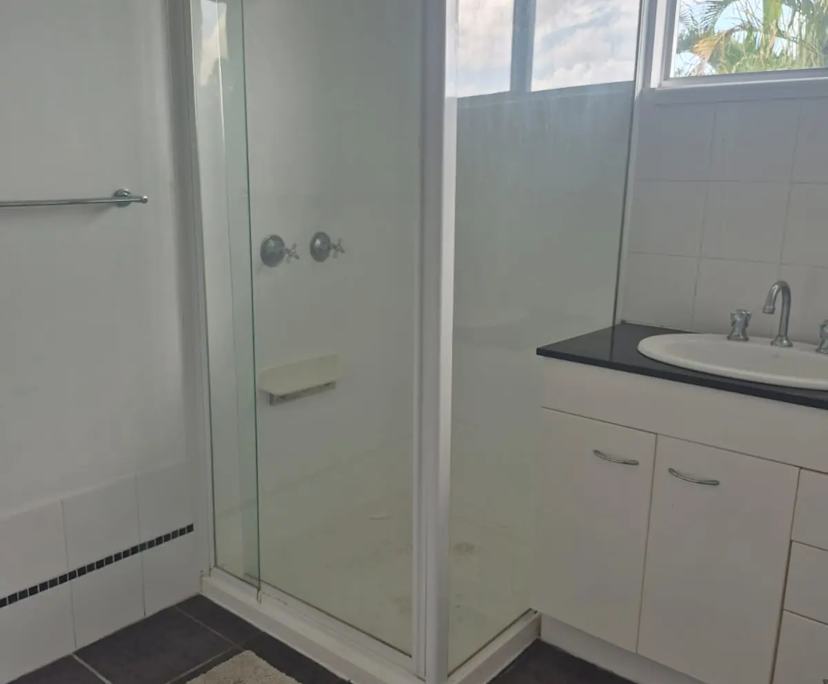 $280, Share-house, 4 bathrooms, Scarness QLD 4655