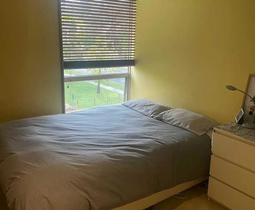 Unfurnished room in a flatshare