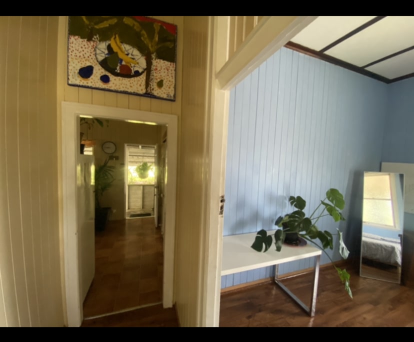 $280, Share-house, 3 bathrooms, Burleigh Heads QLD 4220