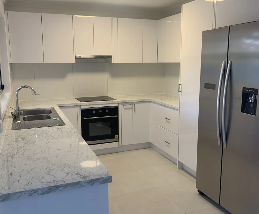 Unfurnished room in a flatshare