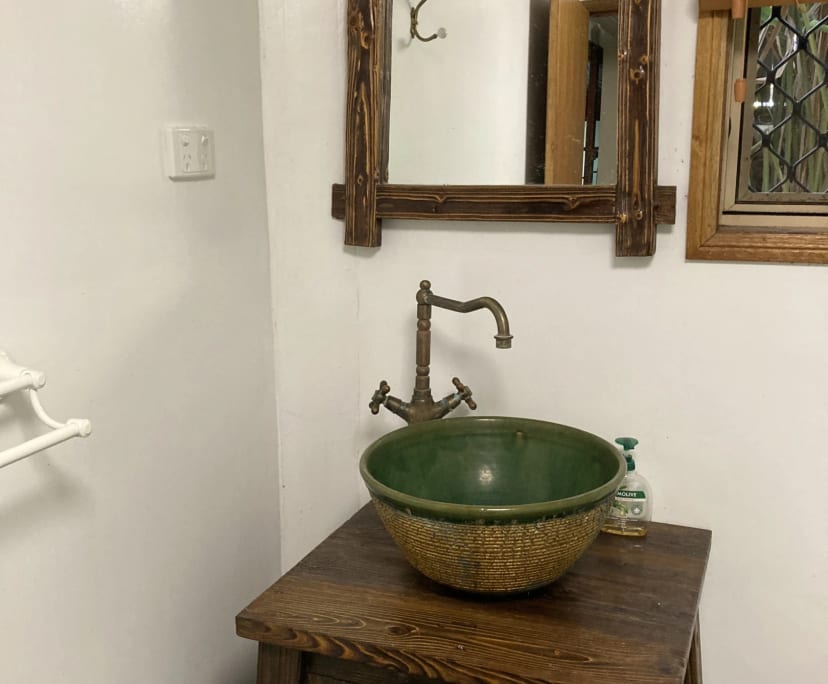 Granny Flat for Rent in Atherton, QLD 265, Furnis...