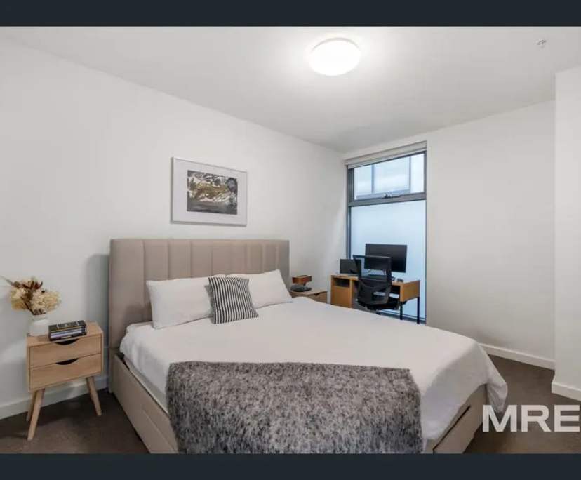 $425, Whole-property, 2 bathrooms, South Yarra VIC 3141