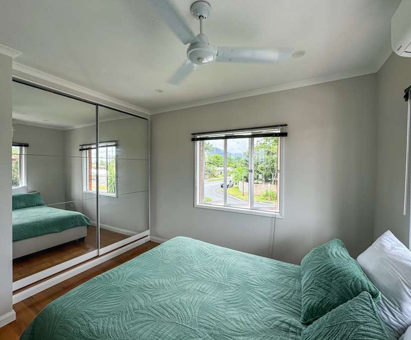 $300, Share-house, 2 rooms, Mooroobool QLD 4870, Mooroobool QLD 4870