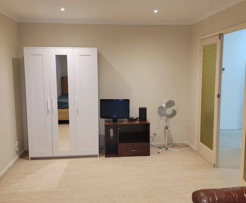 $275, Share-house, 5 bathrooms, Notting Hill VIC 3168