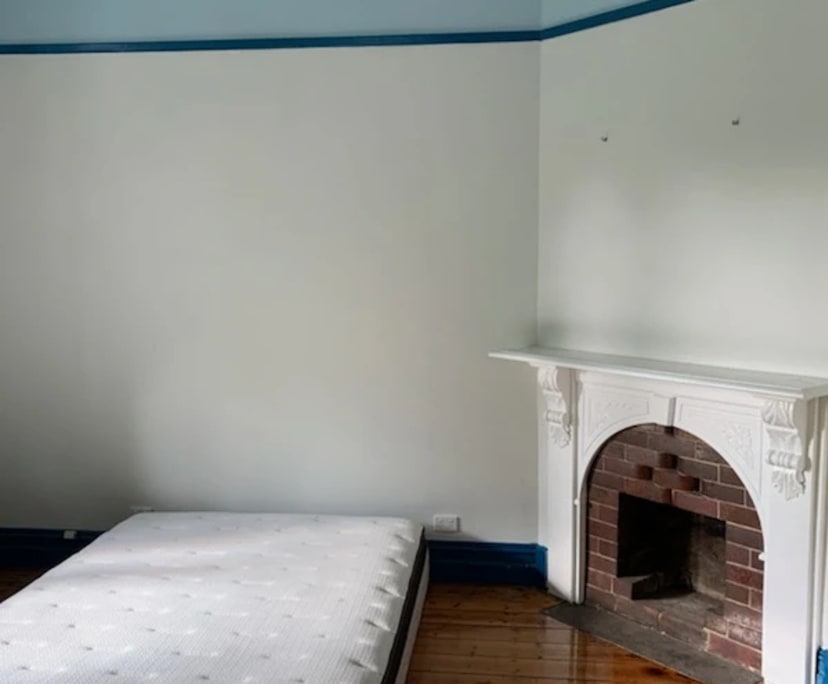 Unfurnished room in a share house