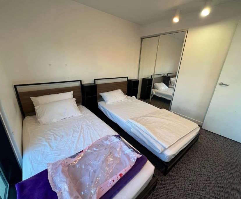 $240, Flatshare, 2 bathrooms, Docklands VIC 3008