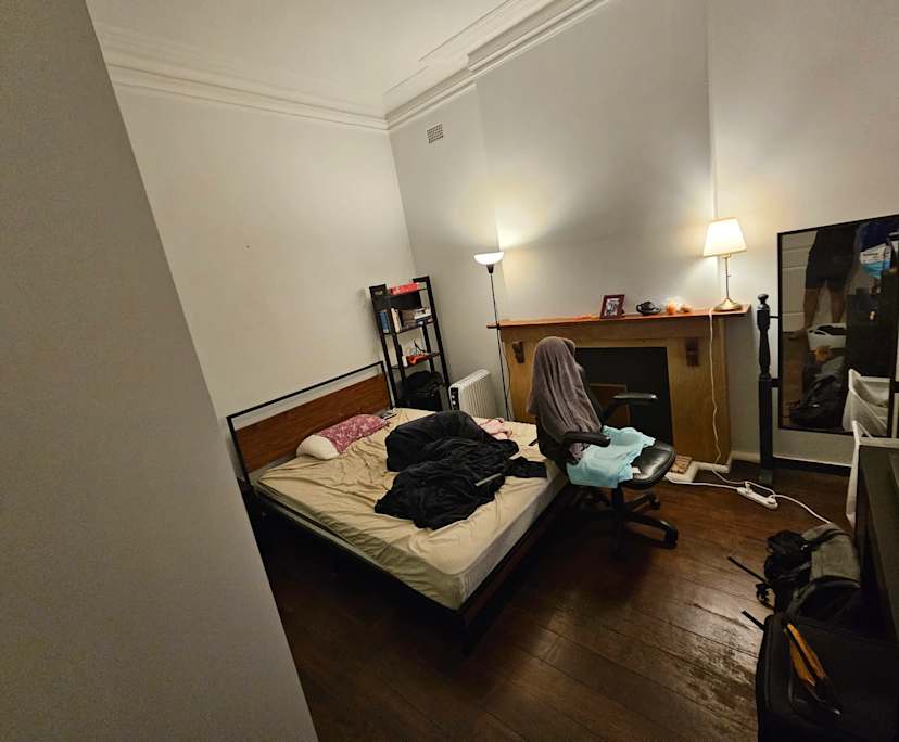 Unfurnished room in a share house