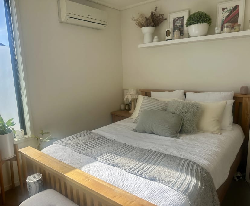 Unfurnished room with own bathroom