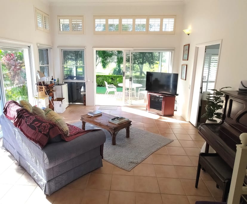 $350, Student-accommodation, 4 bathrooms, Southport QLD 4215