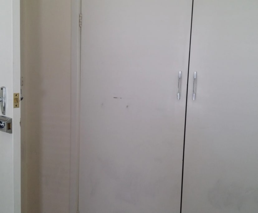 Room in a share house