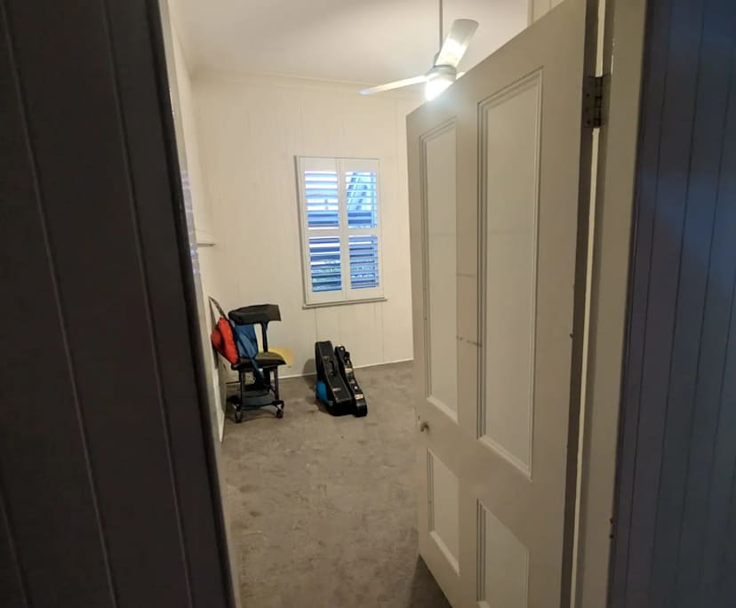 $340, Share-house, 3 bathrooms, New Farm QLD 4005