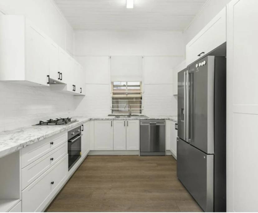 $220, Share-house, 2 bathrooms, Windsor QLD 4030