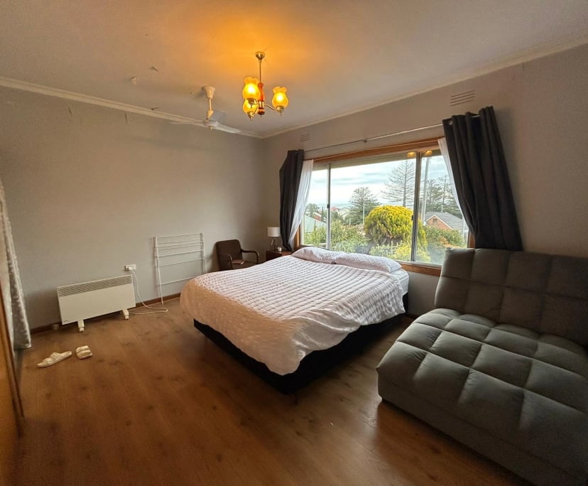 $280, Share-house, 2 bathrooms, Warrnambool VIC 3280