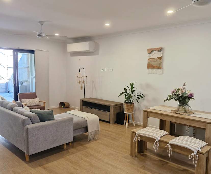 $350, Share-house, 4 bathrooms, Palmwoods QLD 4555