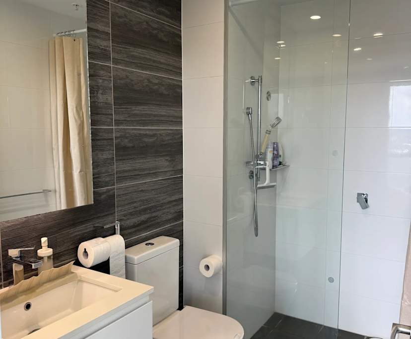 $420, Flatshare, 3 bathrooms, Wolli Creek NSW 2205