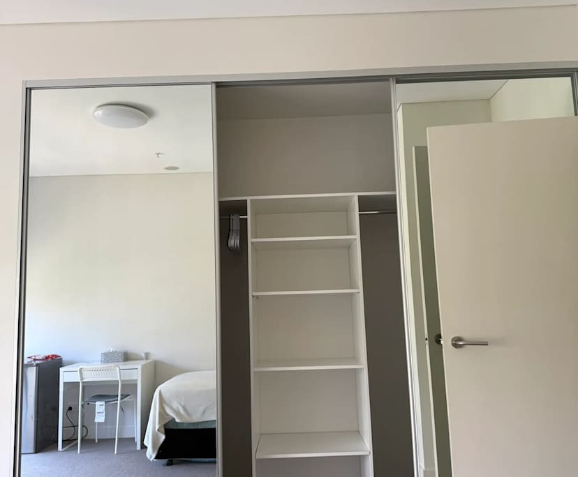 $500, Flatshare, 2 bathrooms, Mascot NSW 2020