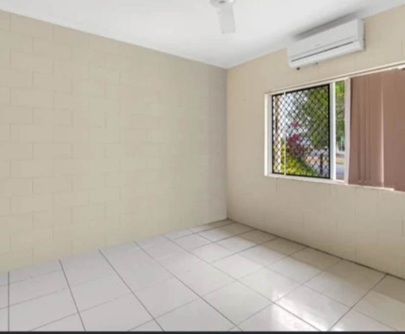 Whole property with 2 rooms for rent