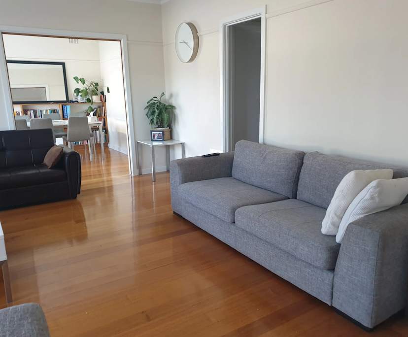 Room in a share house
