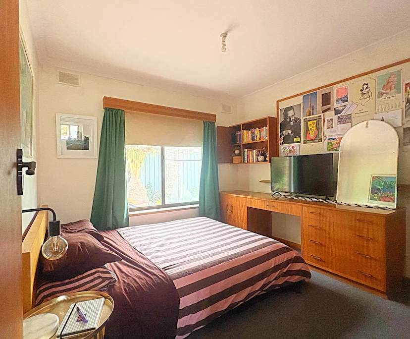 $285, Share-house, 3 bathrooms, Marion SA 5043