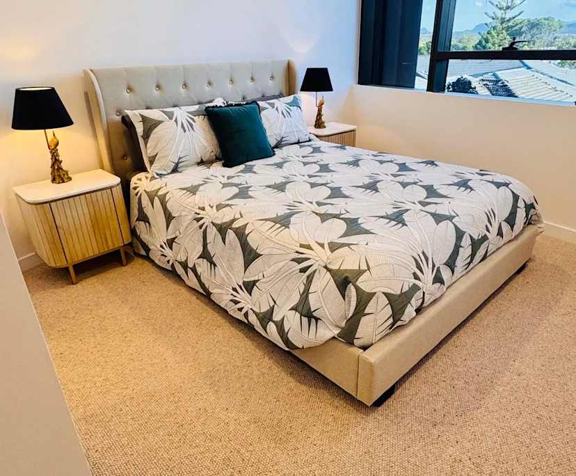 $650, Flatshare, 2 bathrooms, Burleigh Heads QLD 4220
