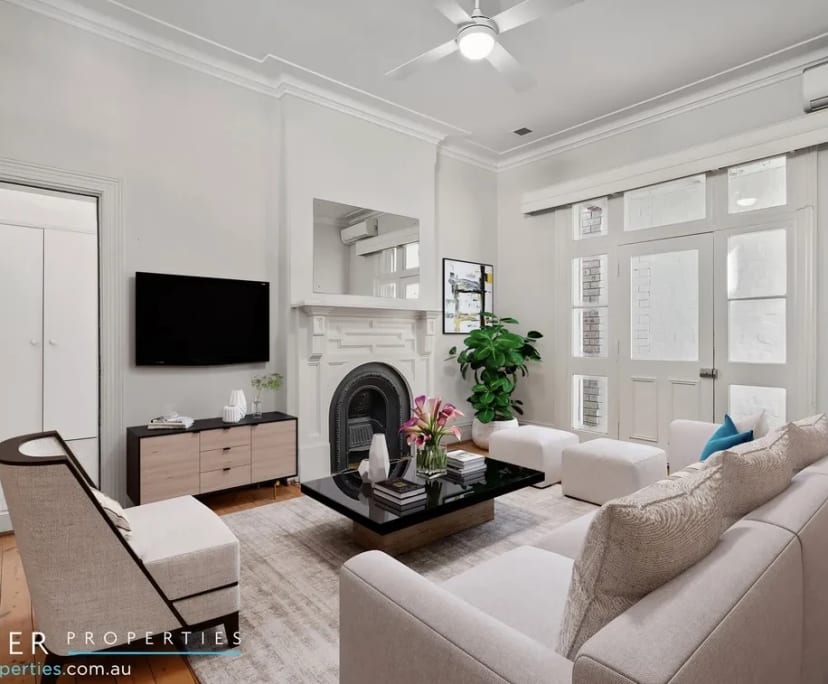 Unfurnished room in a share house