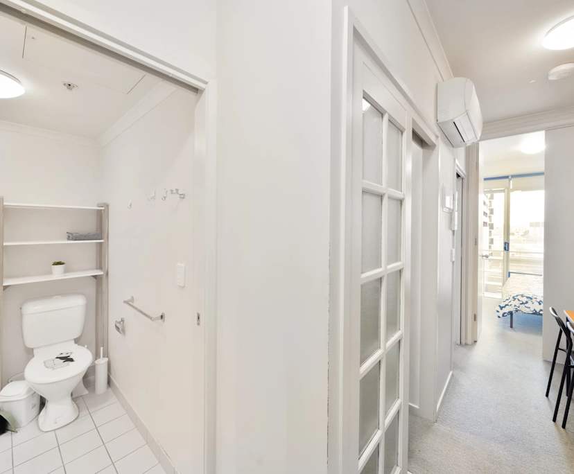 $330, Flatshare, 3 bathrooms, Carlton VIC 3053