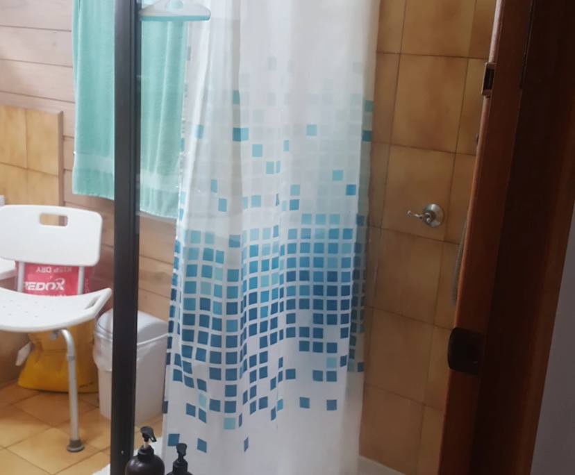 $80, Share-house, 4 bathrooms, Point Vernon QLD 4655