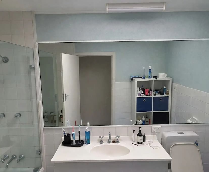 $300, Share-house, 5 bathrooms, Lindfield NSW 2070